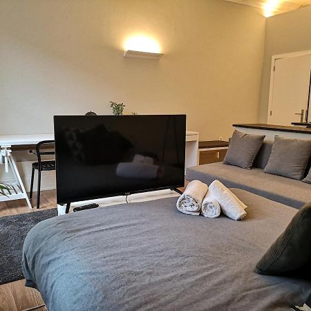Baixa24 •P1R• Brand New Apt In The Historic Center Порто Екстериор снимка