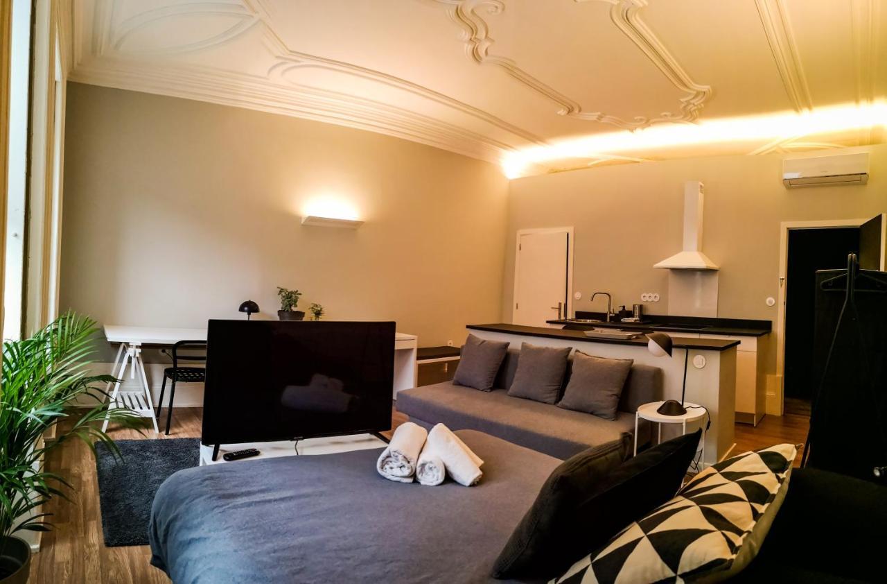 Baixa24 •P1R• Brand New Apt In The Historic Center Порто Екстериор снимка